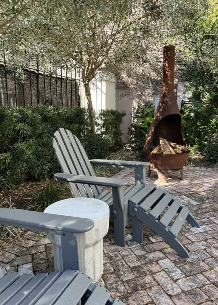 garden of bellwether house.