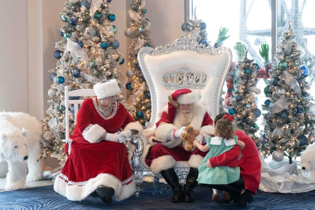 Santa at JW Marriott.