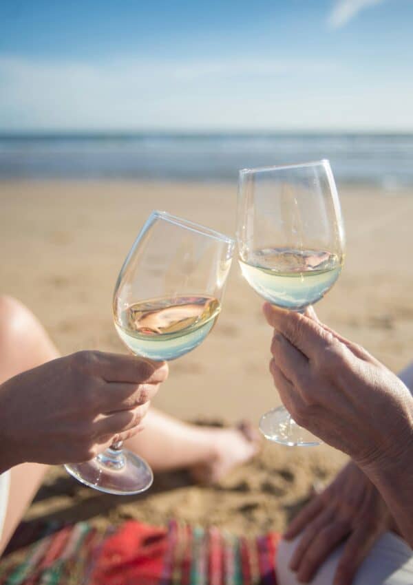 Your Guide to Happy Hour on St. Simons Island