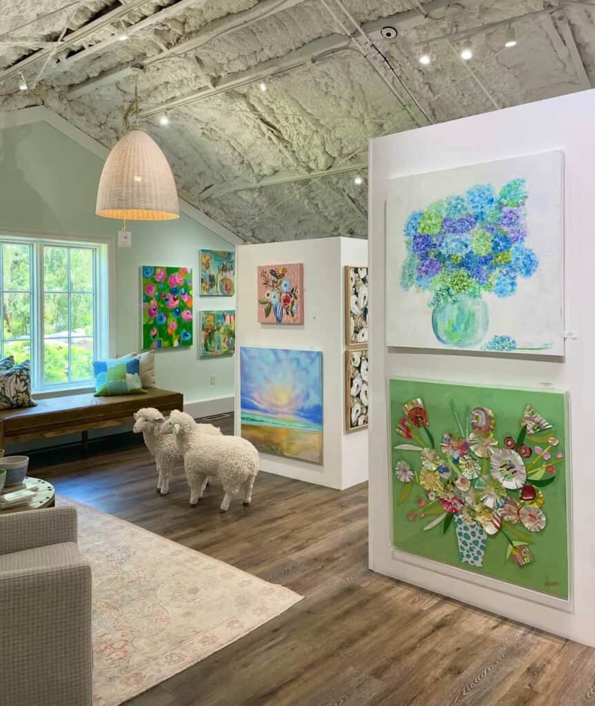 interior of dutchmans art gallery., one of the best art galleries in the Golden Isles