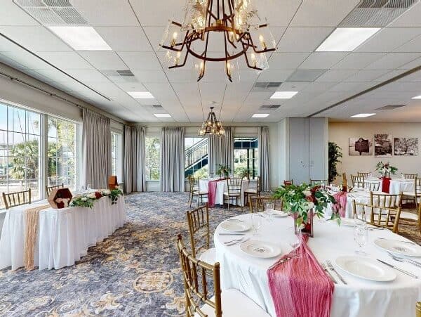 ballroom in Oaks on the River Resort, an event venue in Darien, GA.